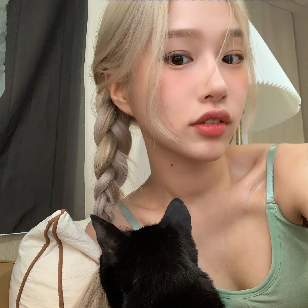 湖中女人